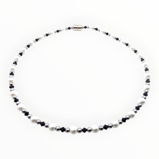 White Pearl w Jet Black Necklace