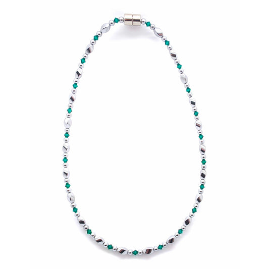 Silver Hematite Twist w Emerald Necklace